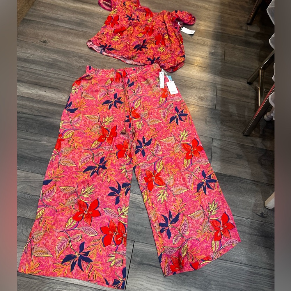 Rose & Olive Pink and Red Floral Pant set